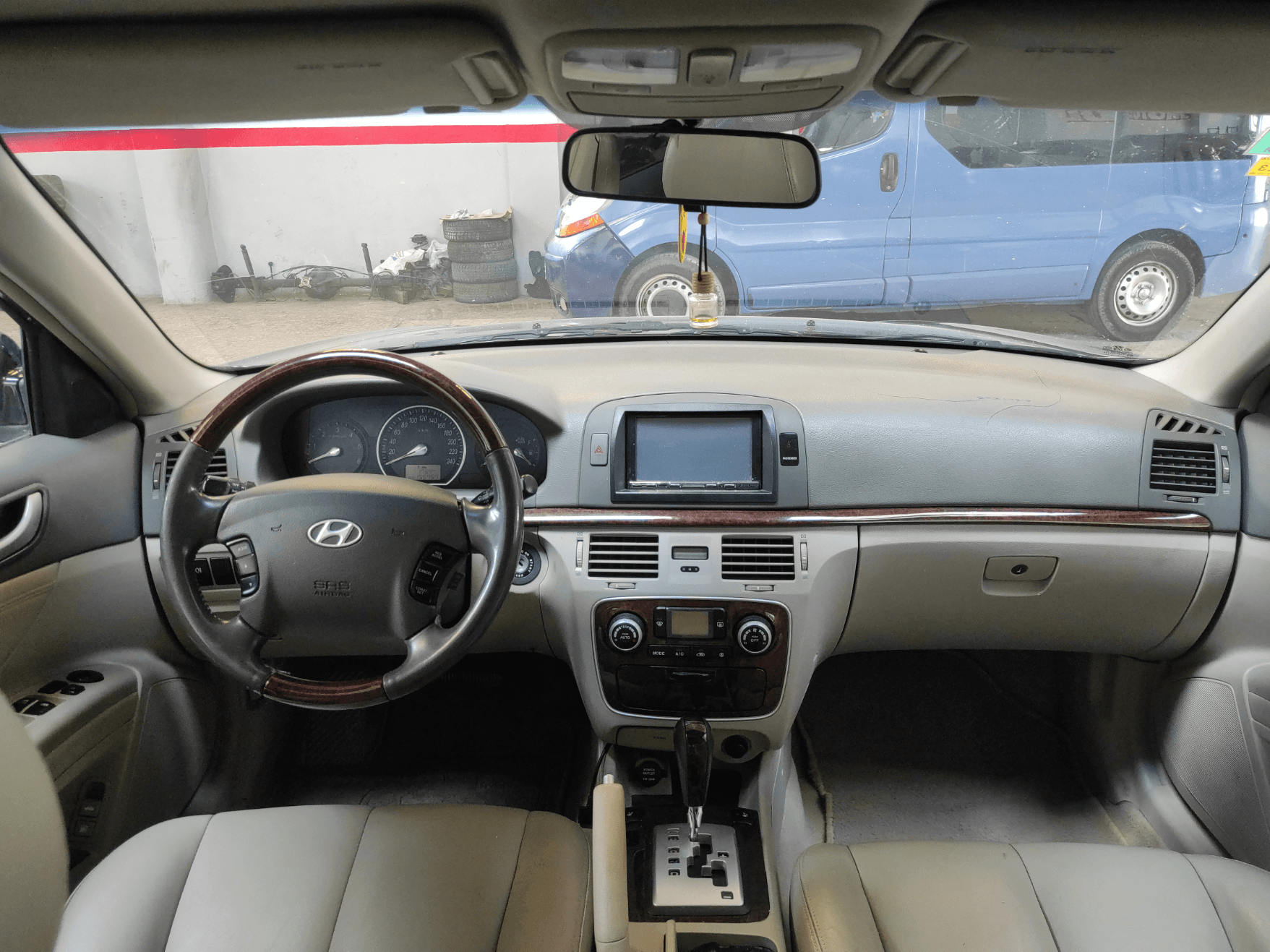 Hyundai Sonata rental in Gandia — 5