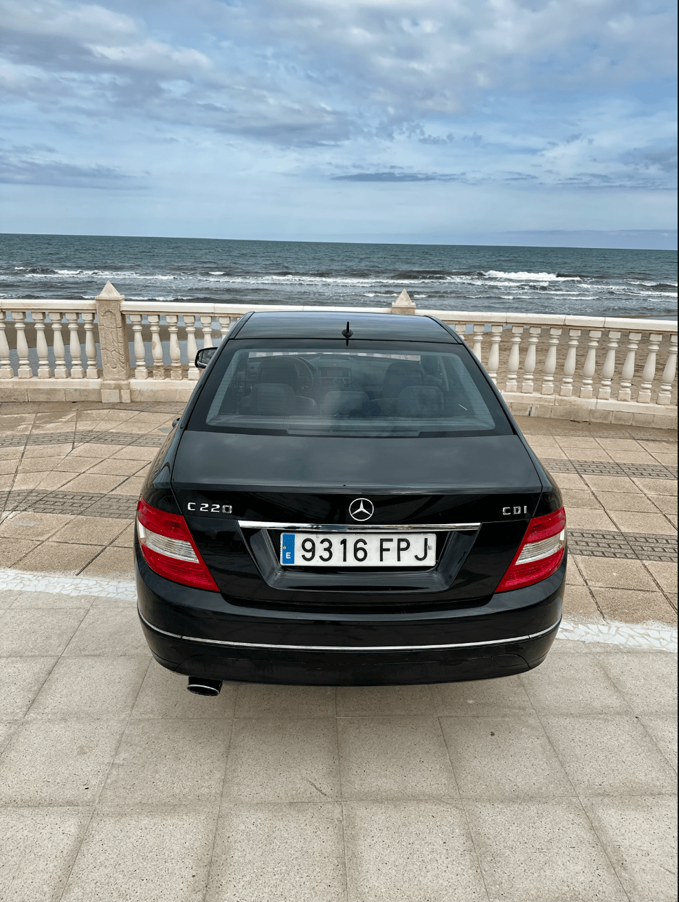 Mercedes-Benz C 220 rental in Gandia — 4