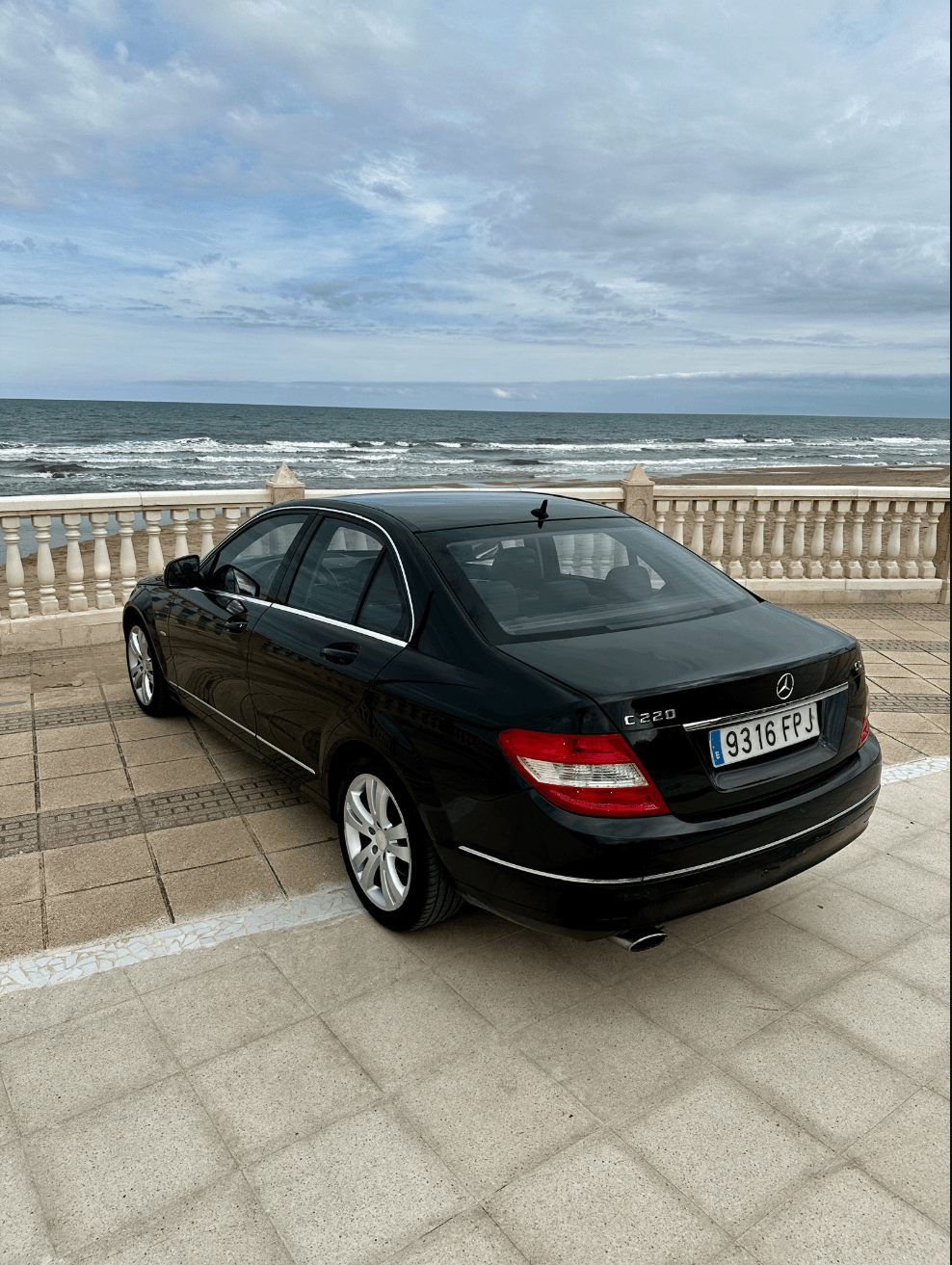 Mercedes-Benz C 220 rental in Gandia — 6