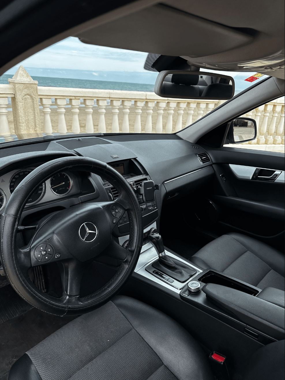 Mercedes-Benz C 220 rental in Gandia — 9