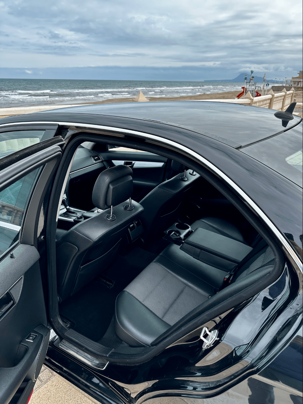 Mercedes-Benz C 220 rental in Gandia — 10